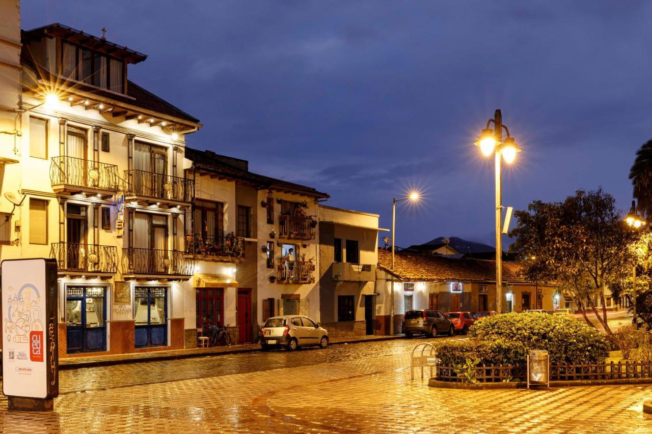 Hotel Azul De La Plaza By Chat Noir Cuenca Exterior foto